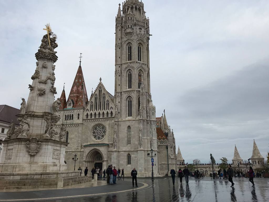 Budapešť