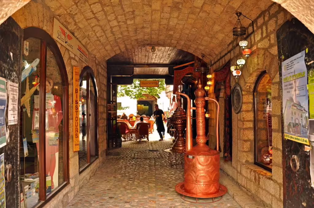 Morića Han, Sarajevo