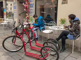 Na kolobežkách do mesta