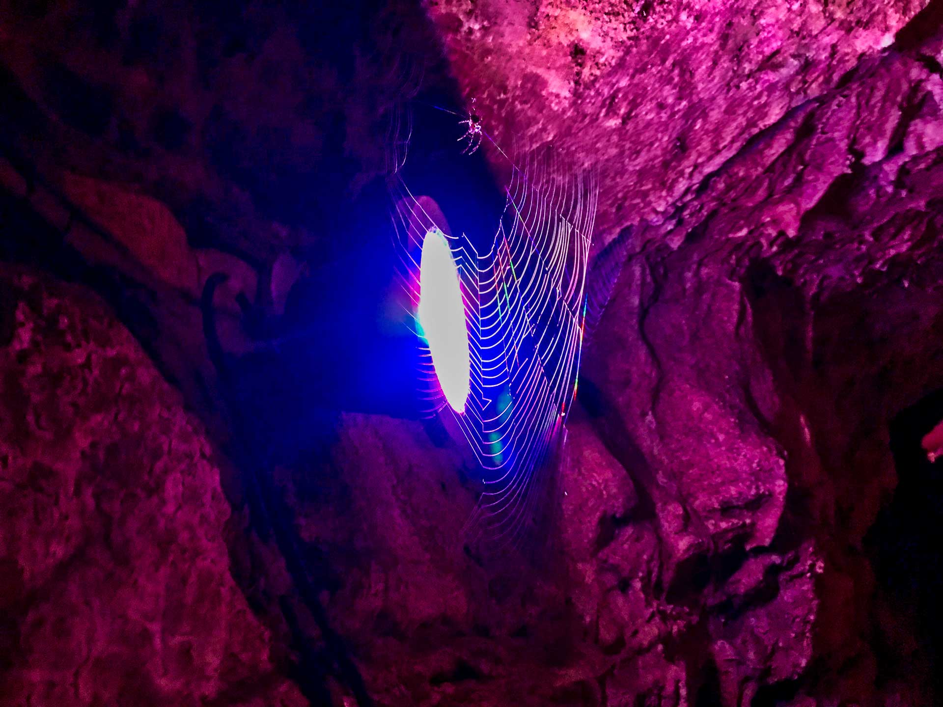 Jaskyňa Sataplia, Gruzínsko