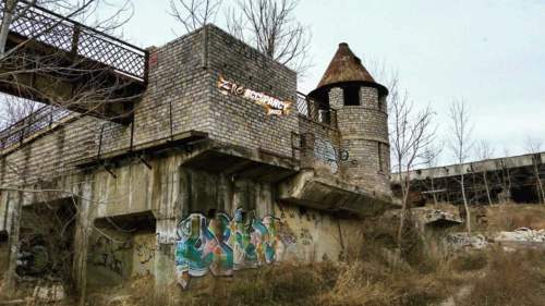 Cementland, St. Louis
