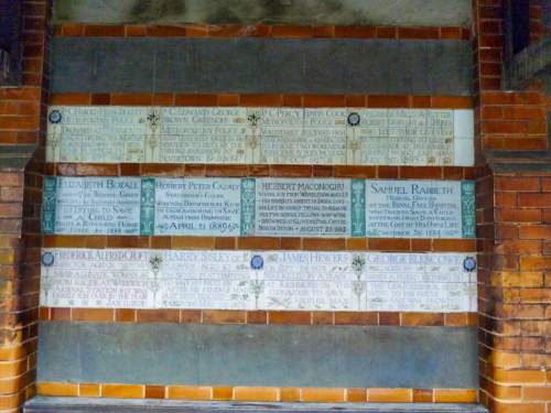 Memorial to Heroic Self-Sacrifice
