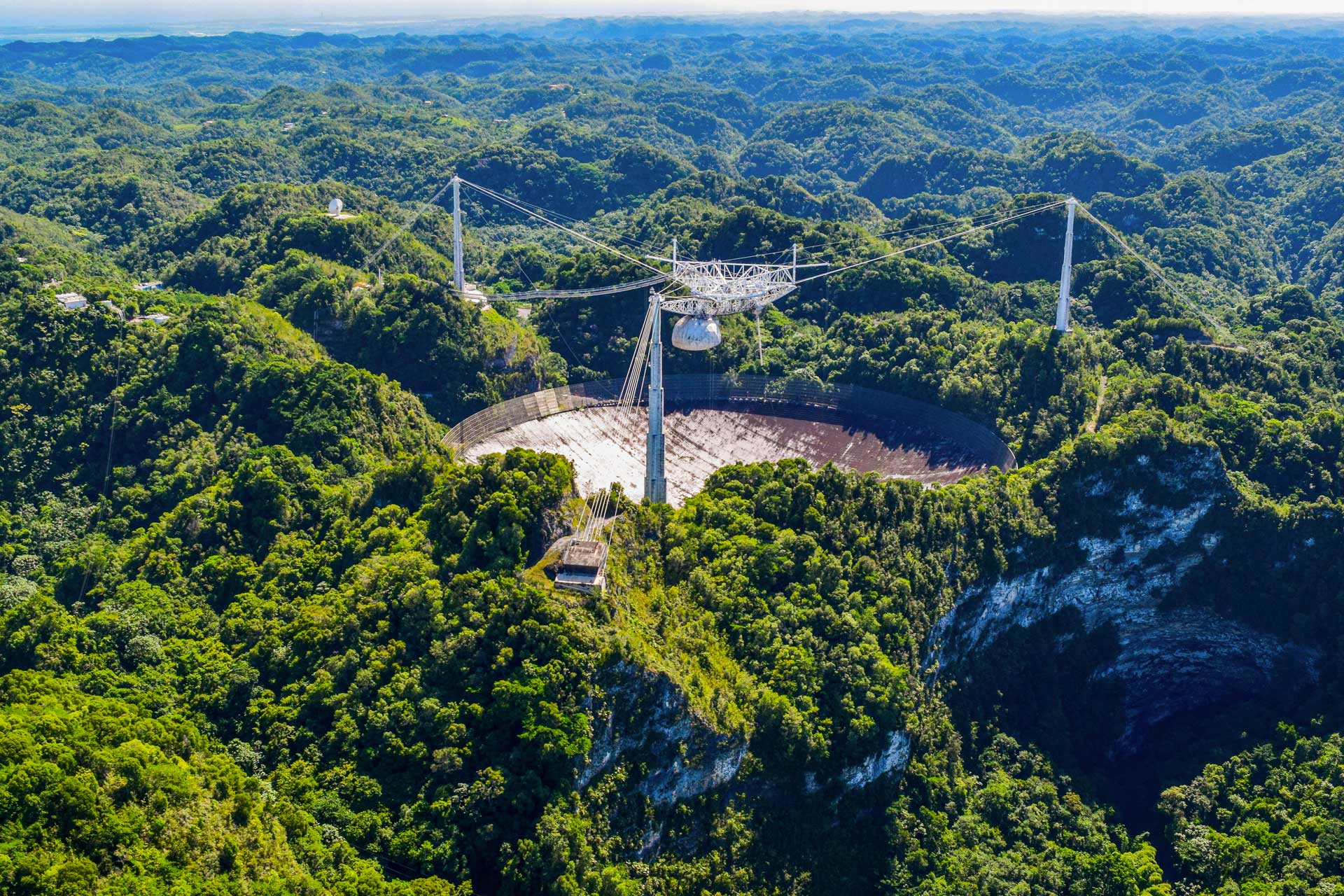https://www.placemania.sk/wp-content/uploads/2020/05/arecibo.jpg