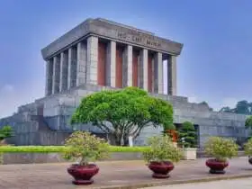 Ho Chi Minh mausoleum, Hanoi