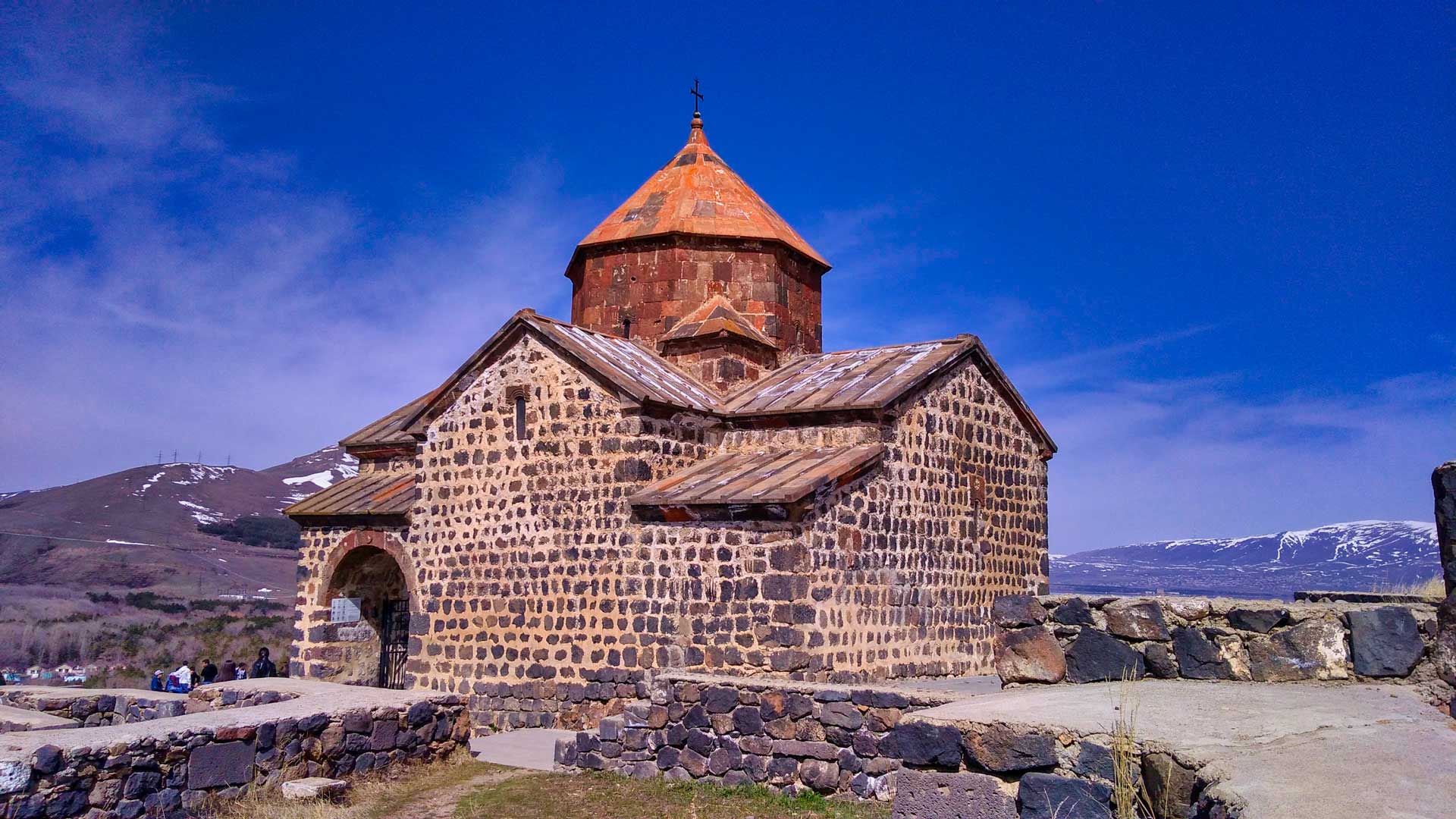 https://www.placemania.sk/wp-content/uploads/2020/08/sevanavank_02.jpg