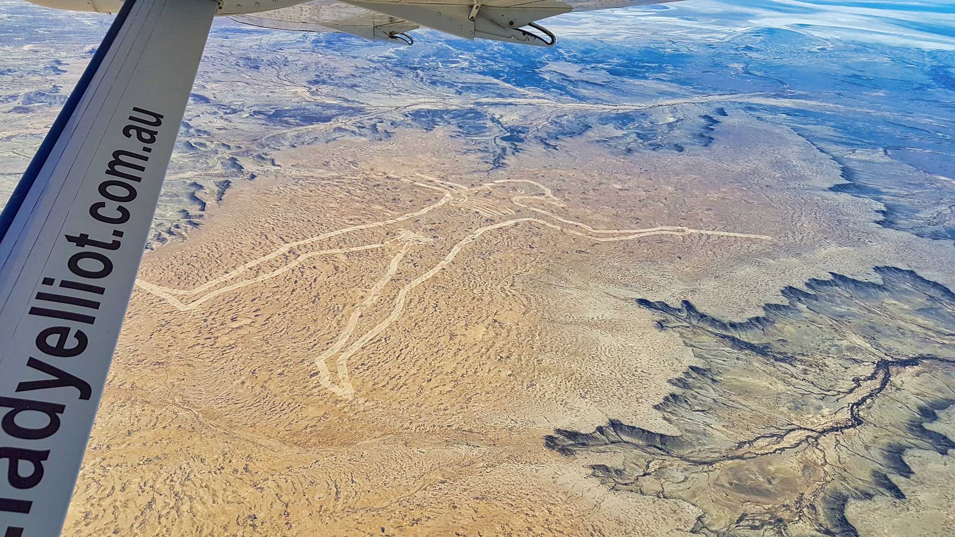 https://www.placemania.sk/wp-content/uploads/2020/09/marree_man.jpg