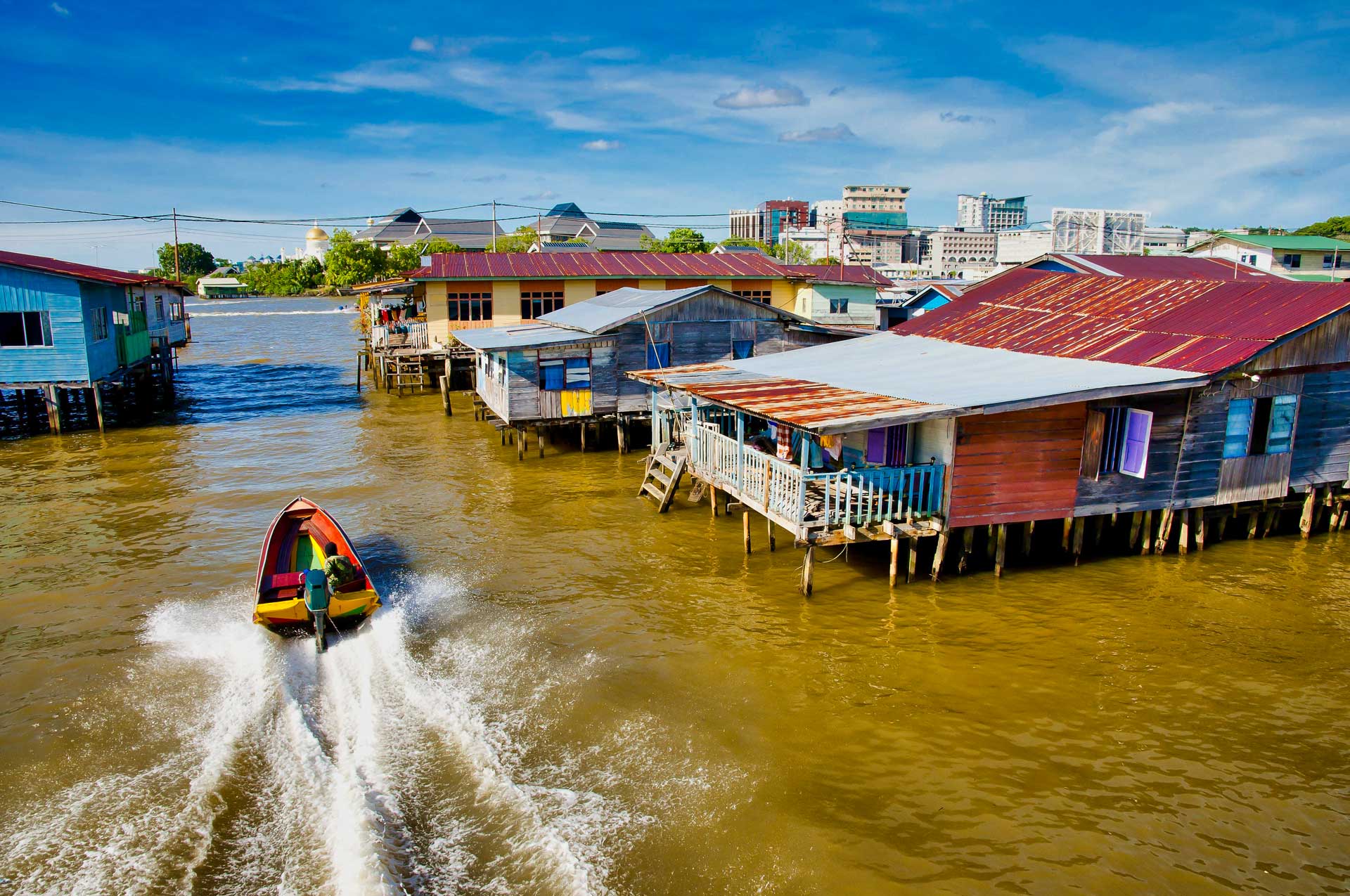 https://www.placemania.sk/wp-content/uploads/2020/10/kampong_ayer.jpg