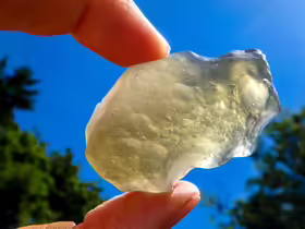 Líbyjské púštne sklo