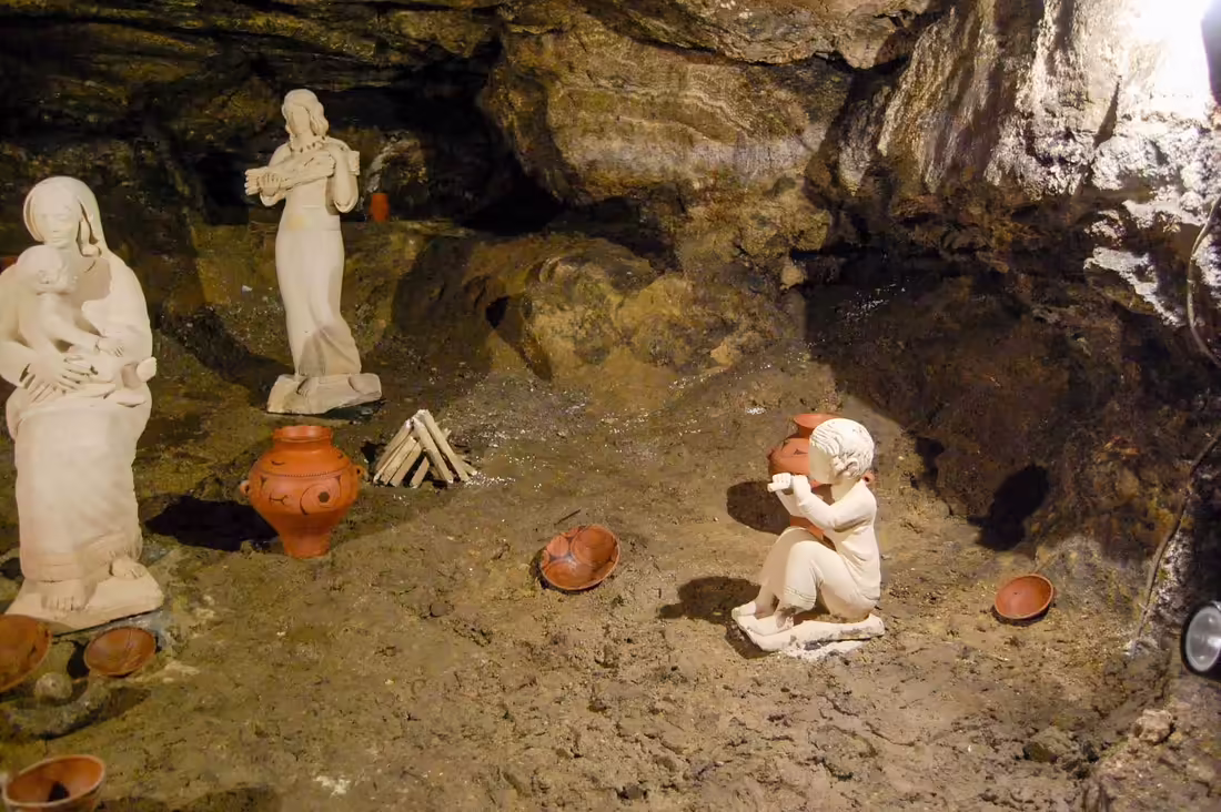 Priest's Grotto