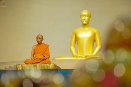 Dhammakaya Temple