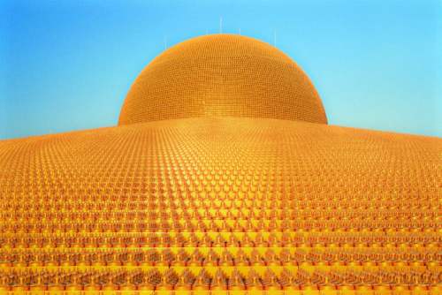 Dhammakaya Temple