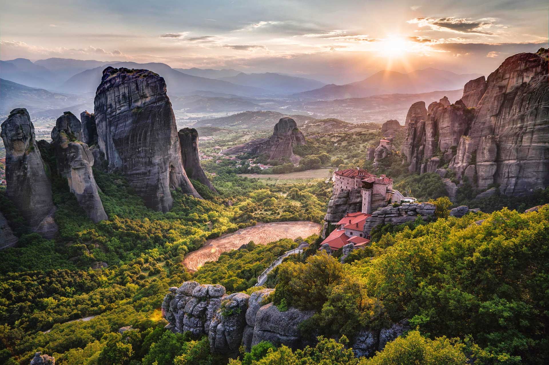 https://www.placemania.sk/wp-content/uploads/2021/01/meteora_grecko.jpg