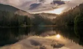 Synevir-Polyans'ke Lake