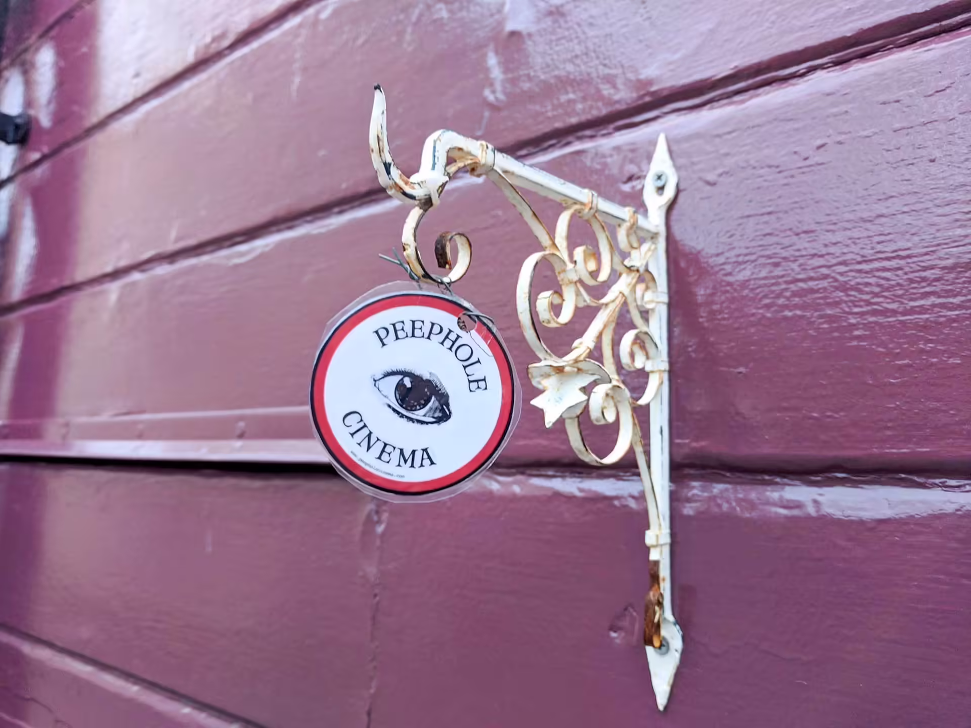 Peephole Cinema