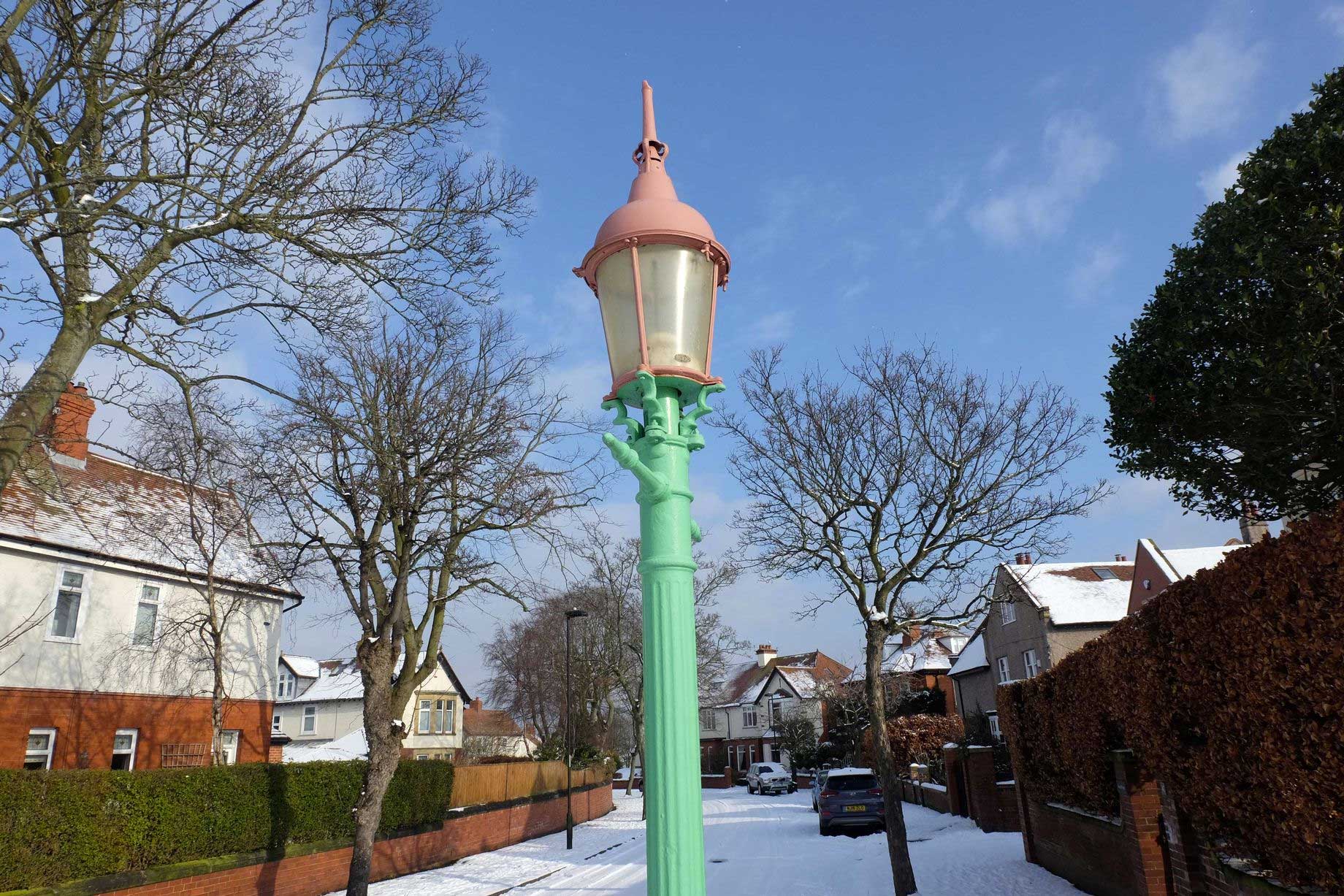 https://www.placemania.sk/wp-content/uploads/2021/03/sewer_lamp.jpg