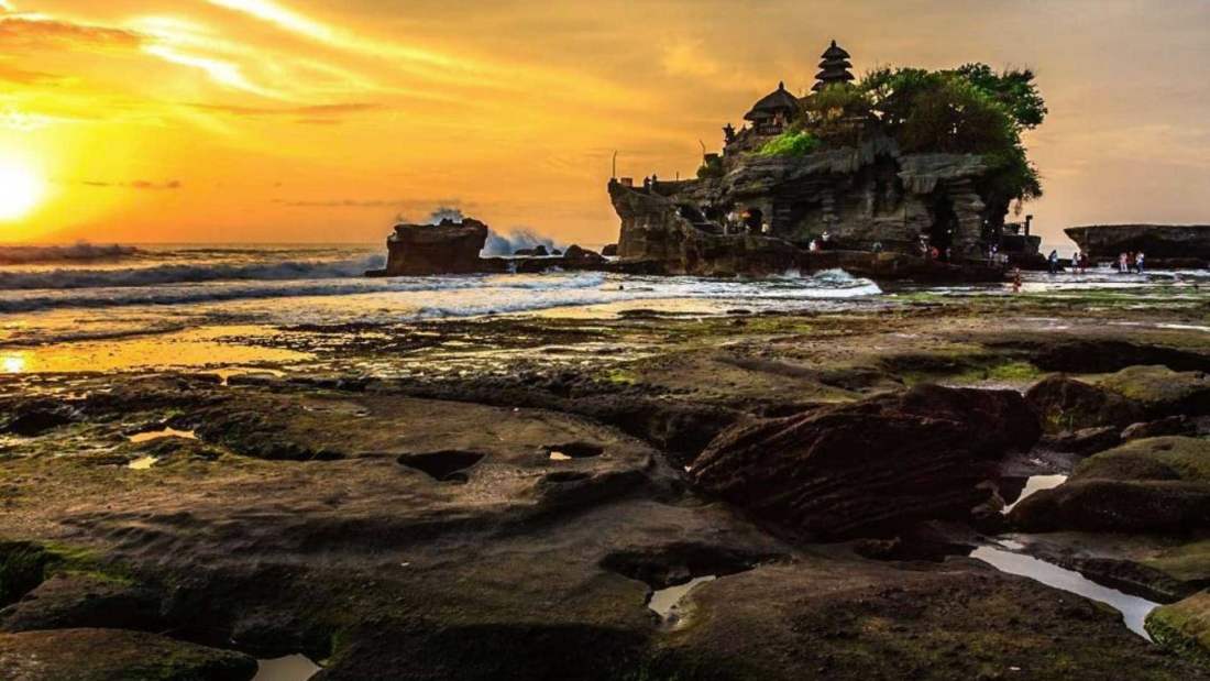 Tanah Lot