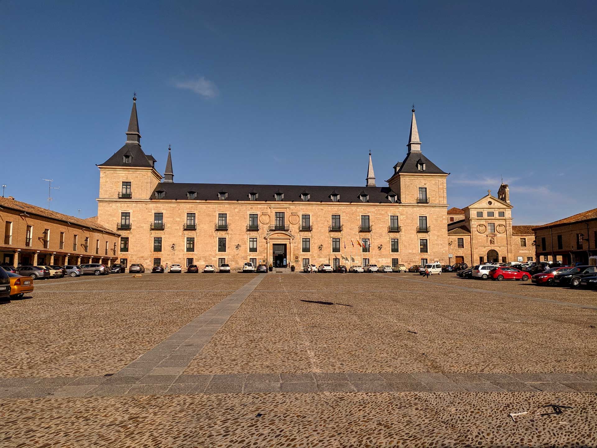 https://www.placemania.sk/wp-content/uploads/2021/04/ducal_palace.jpg