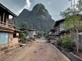 Muang Ngoy, Laos