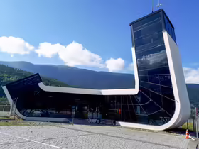 Queen Tamar Airport