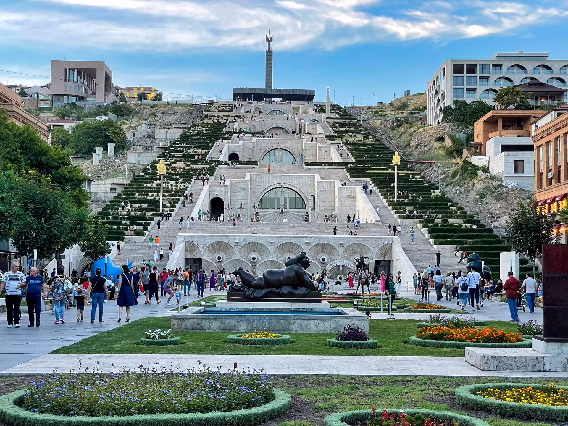 Cascade Complex, Yerevan