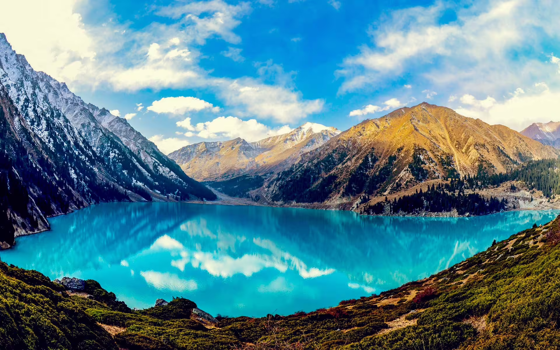 Veľké jazero Almaty