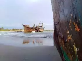 Lodný cintorín, Angola