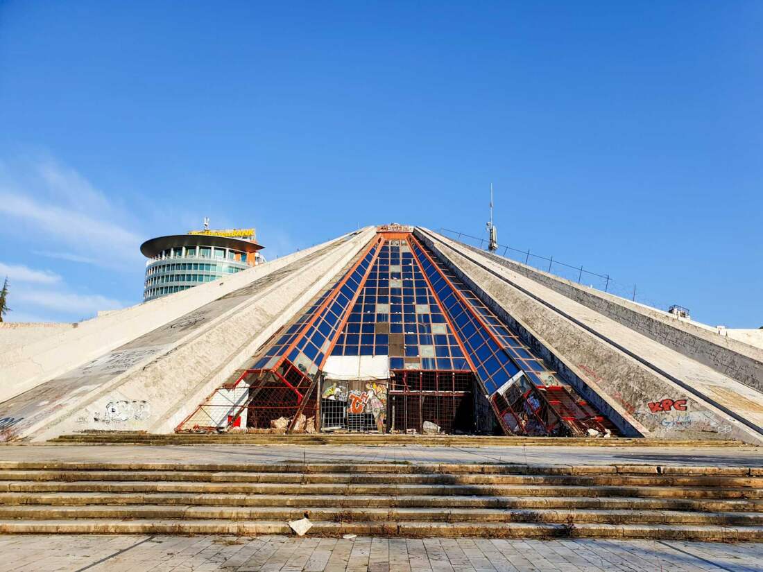 Pyramída, Tirana, Albánsko