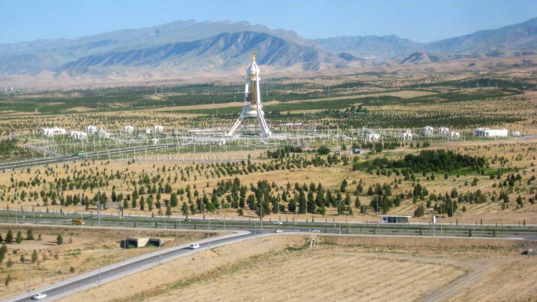 Monument neutrality, Turkmenistan