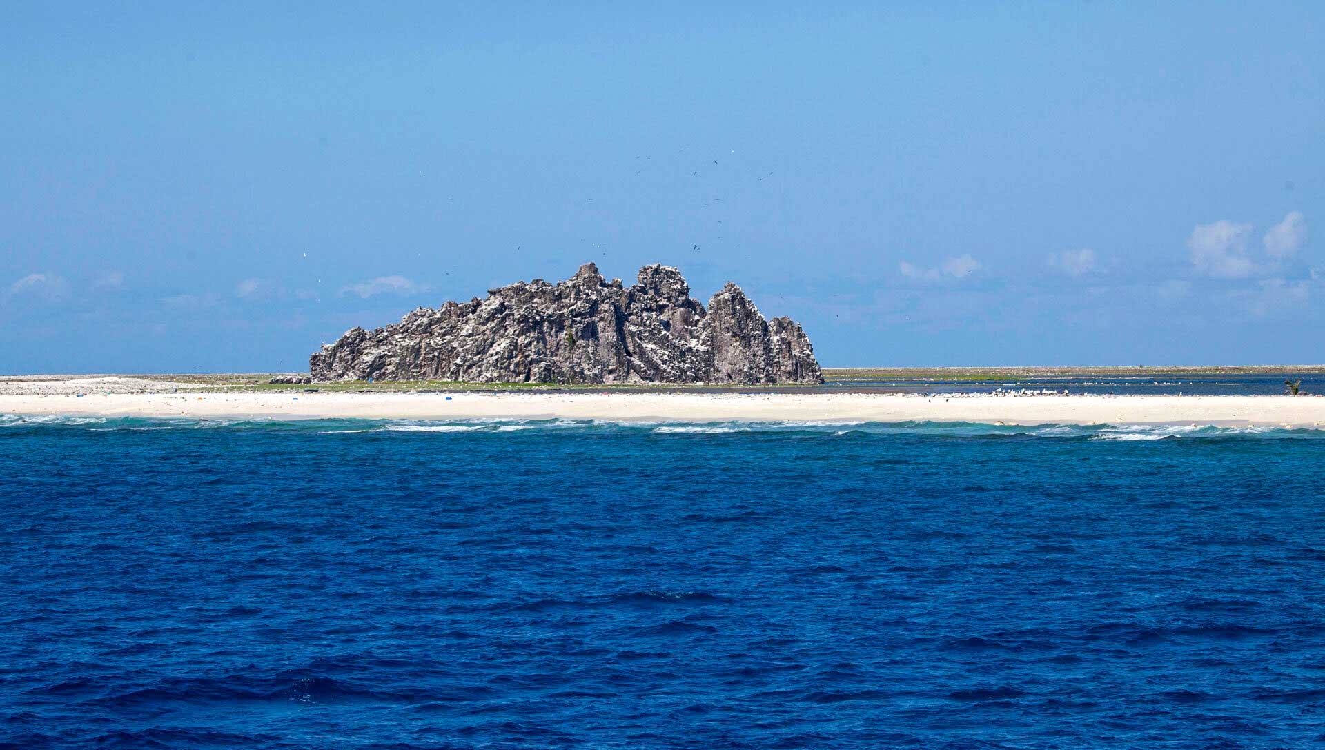 https://www.placemania.sk/wp-content/uploads/2021/12/clipperton_island.jpg