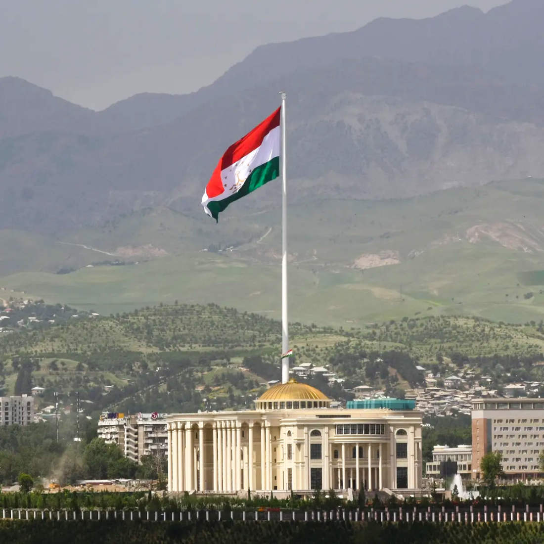 Vlajkový stožiar v Dušanbe