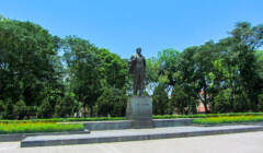 Statue of Lenin, Vietnam