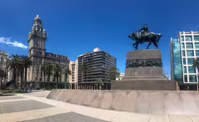 Mauzóleum Artigas, Uruguaj