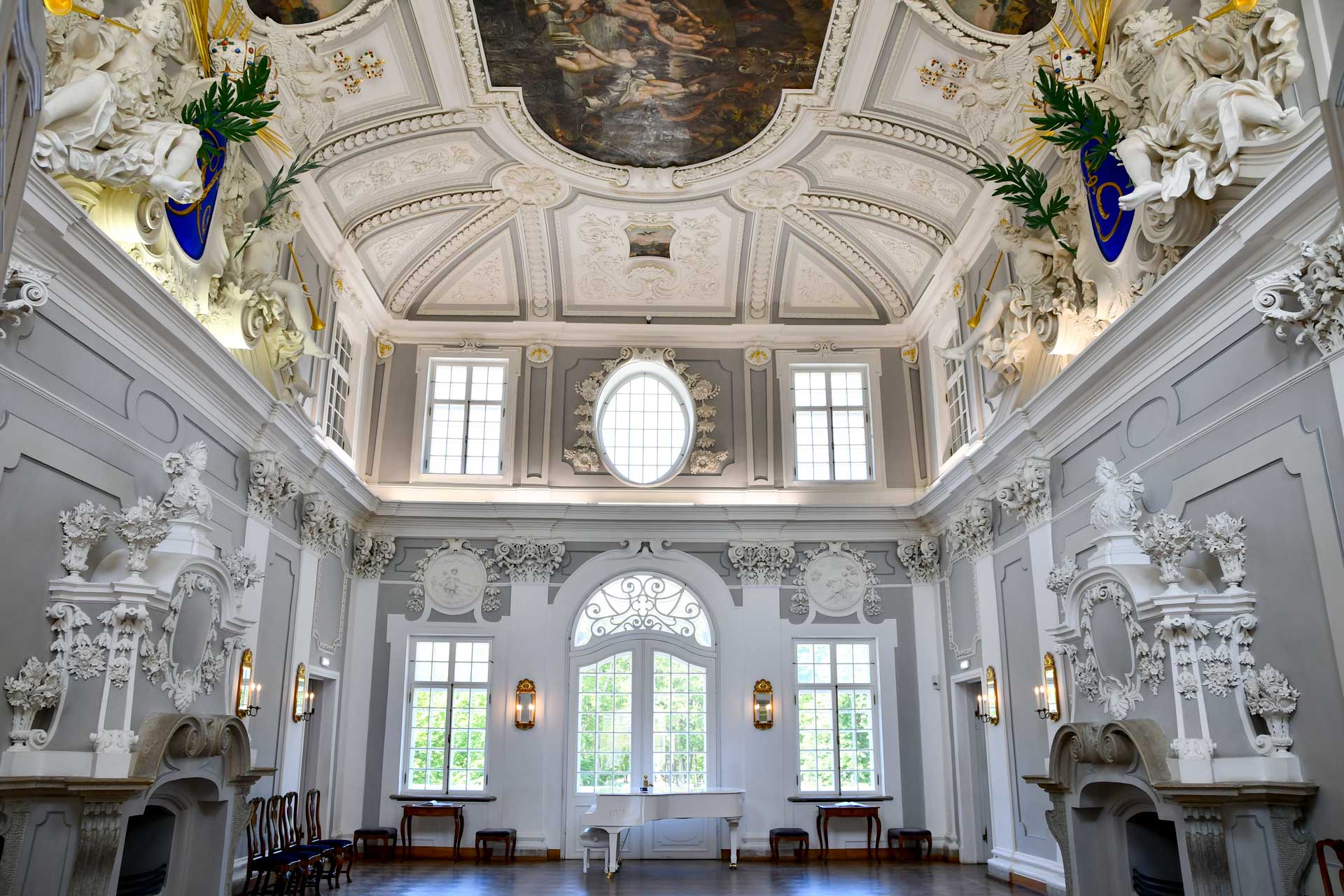 Palác Kadriorg