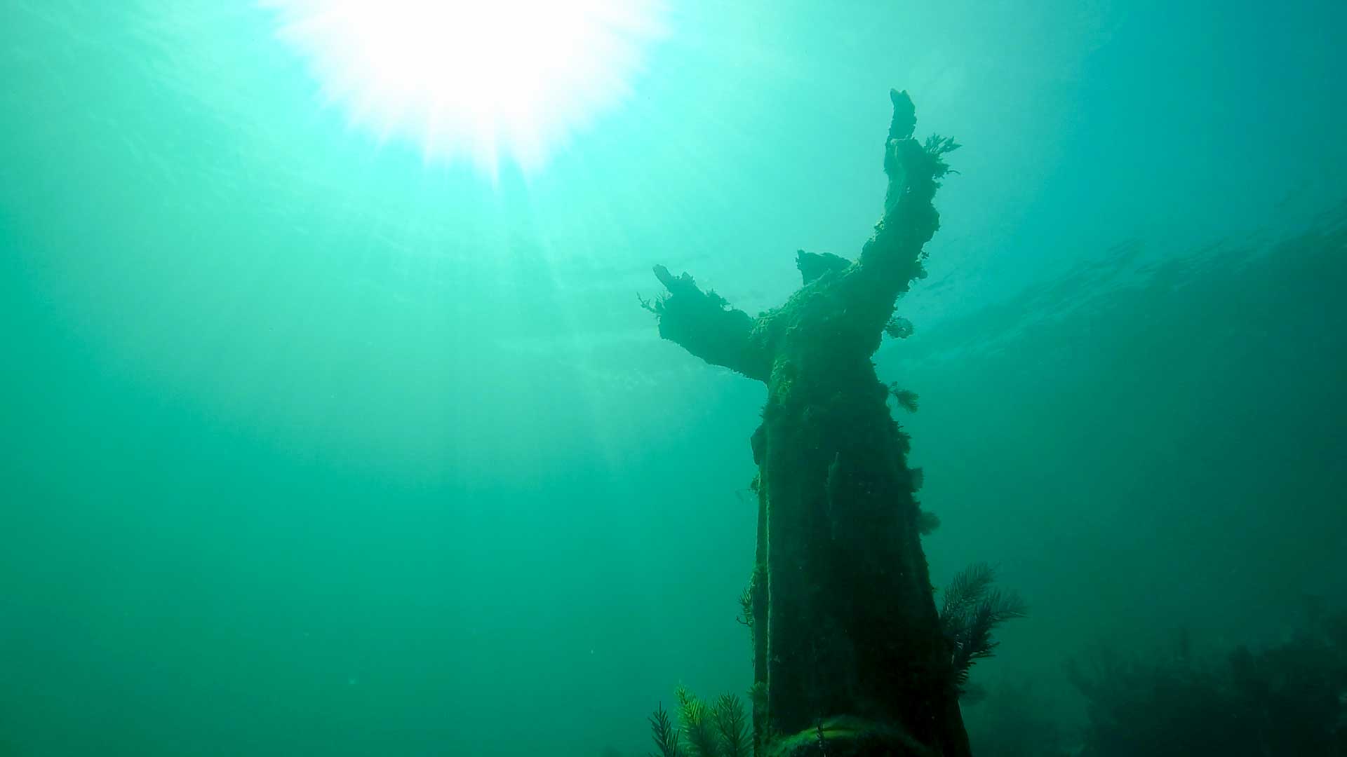 https://www.placemania.sk/wp-content/uploads/2022/01/kristus_pod_vodou.jpg