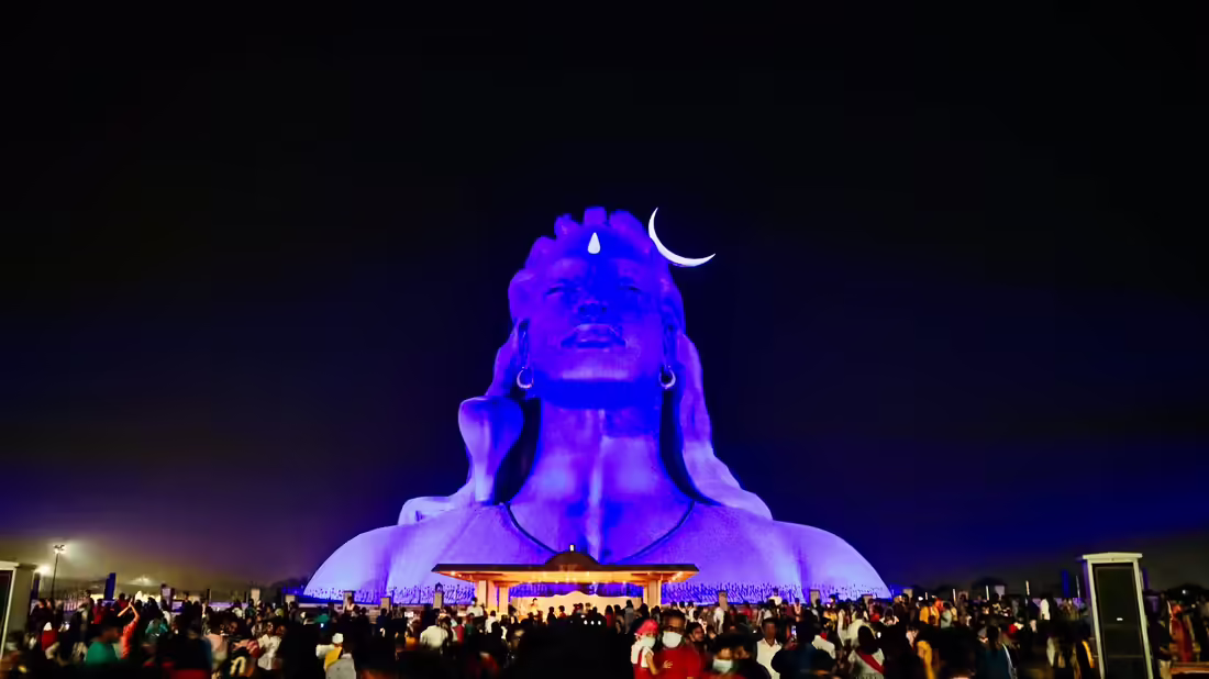 Socha Adiyogi Shiva