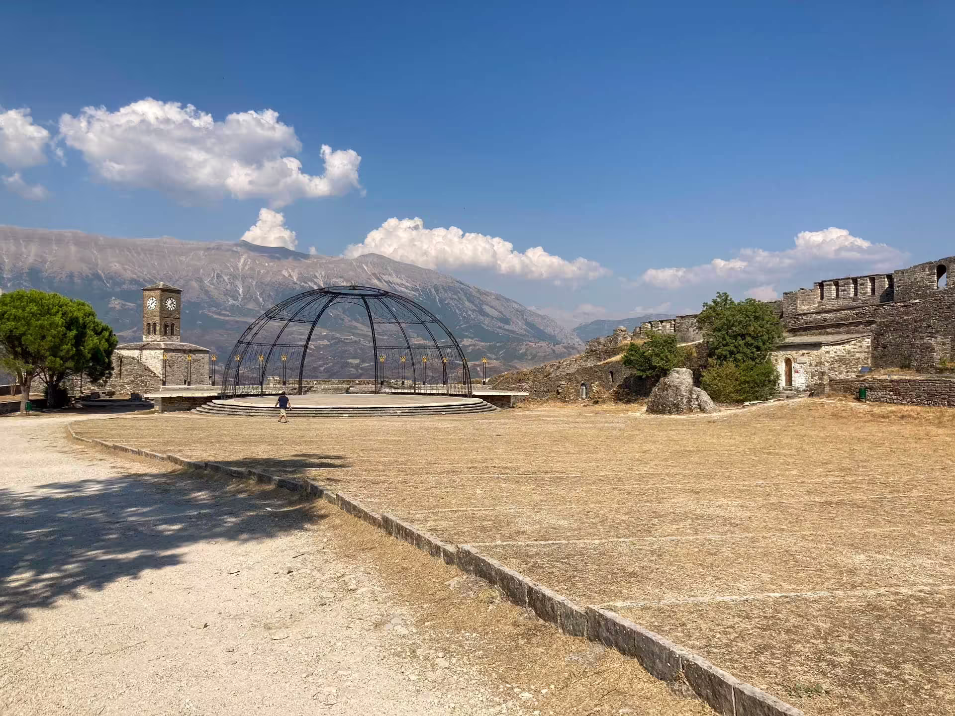 Hrad Gjirokaster, Albania