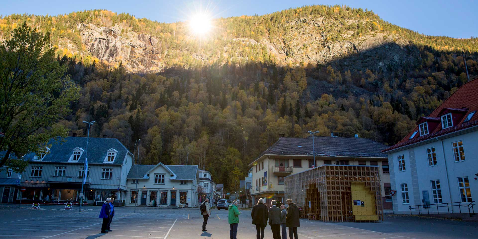 Obrovské slnečné zrkadlá v Rjukane