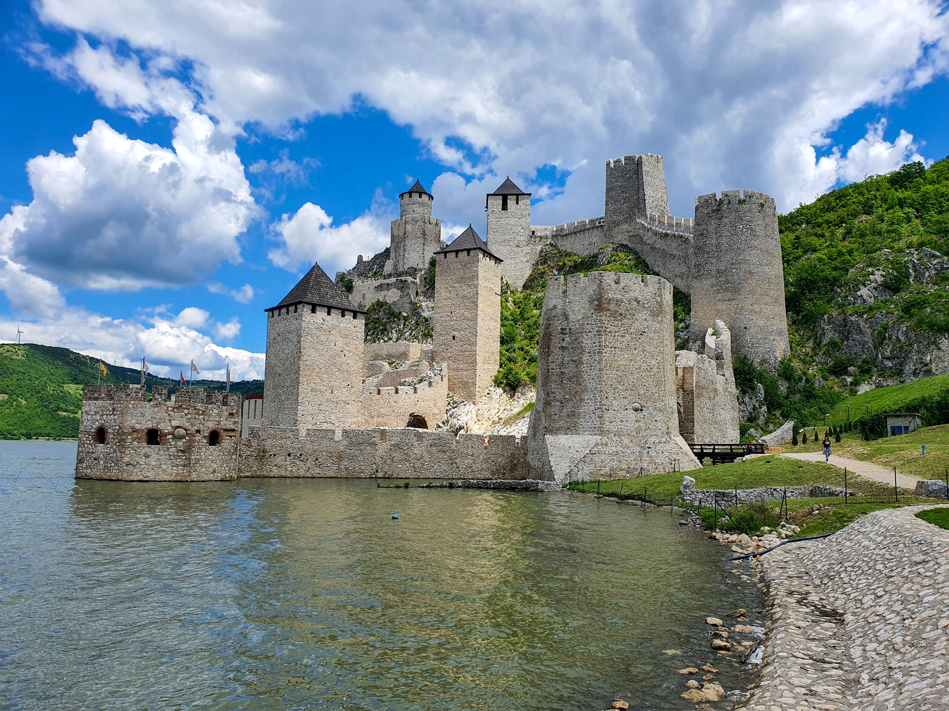 Pevnosť Golubac