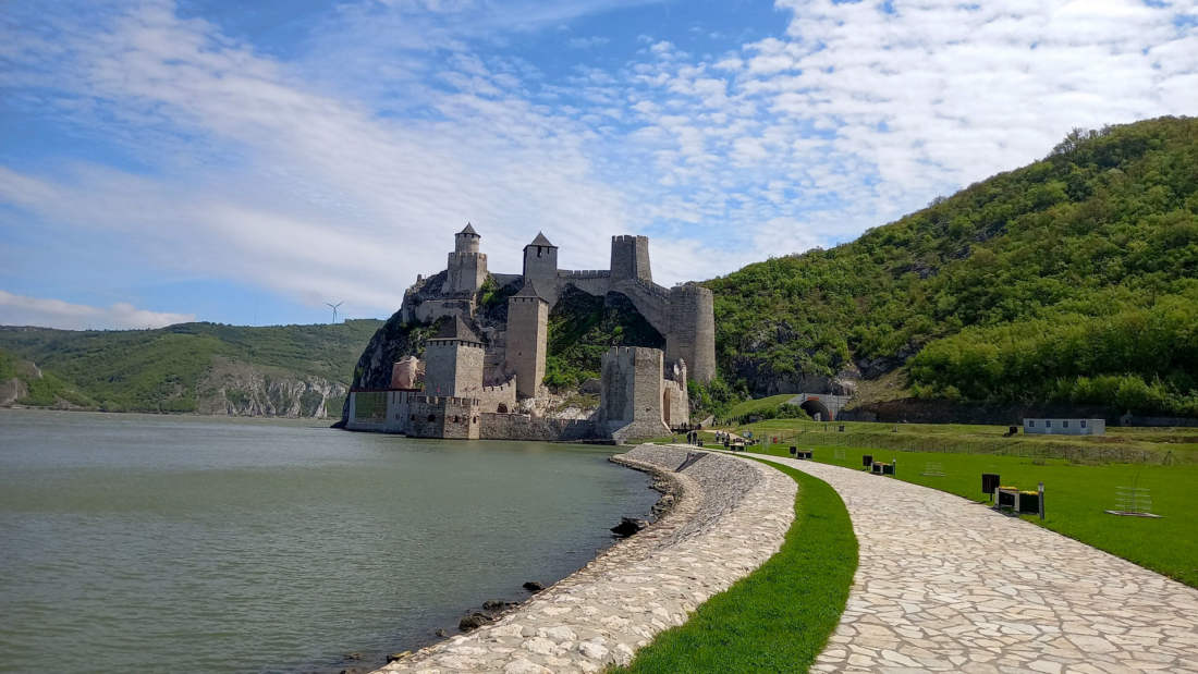 Pevnosť Golubac