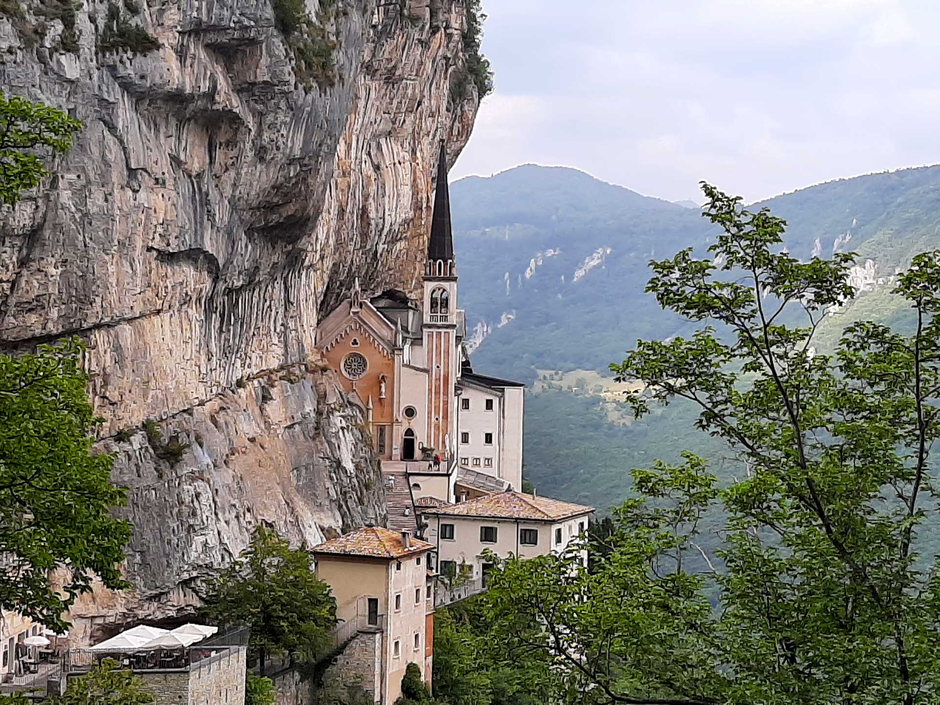 Ferrara di Monte Baldo