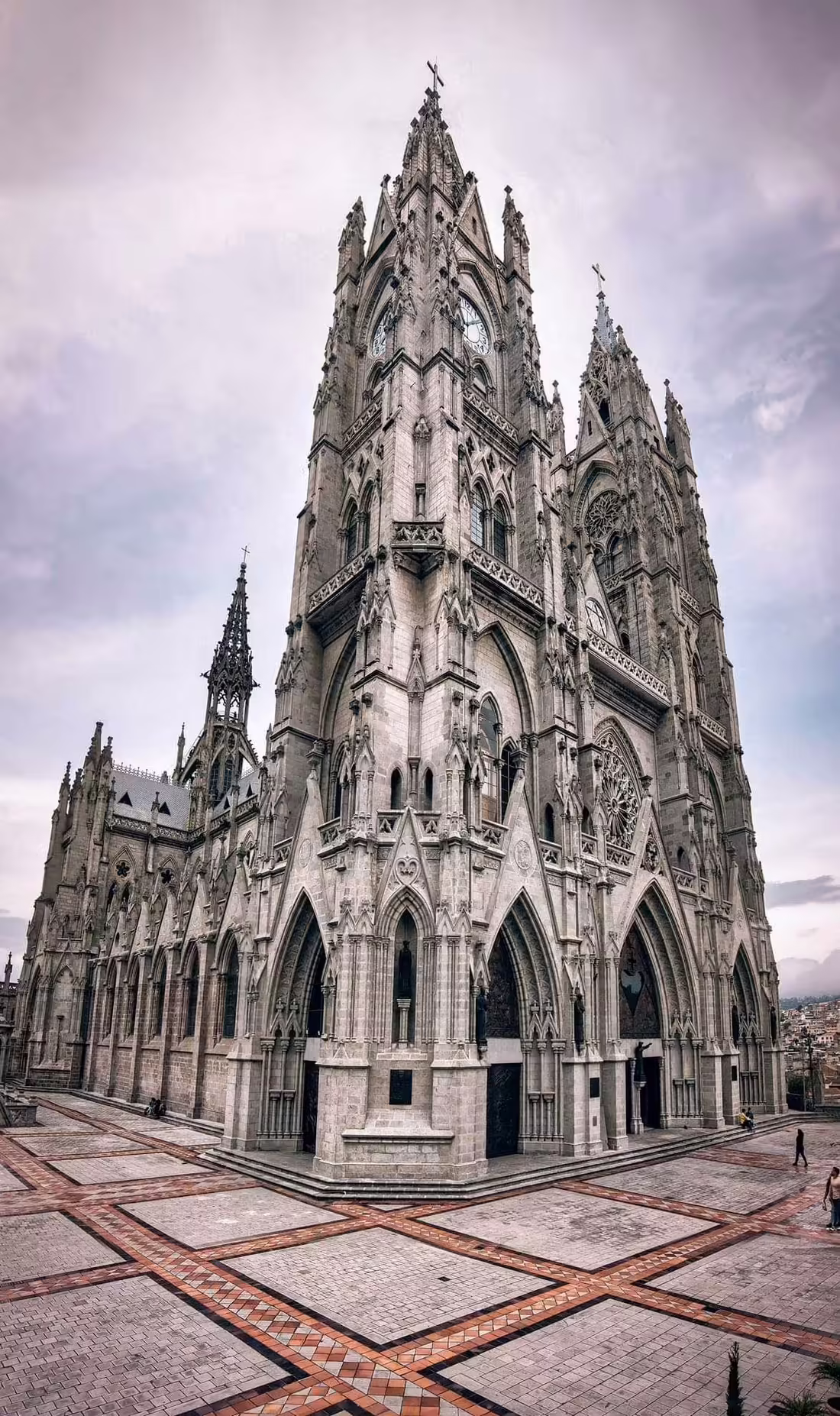 Basílica del Voto Nacional