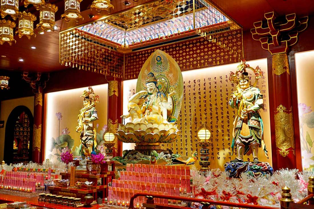 Buddha Tooth Relic Temple