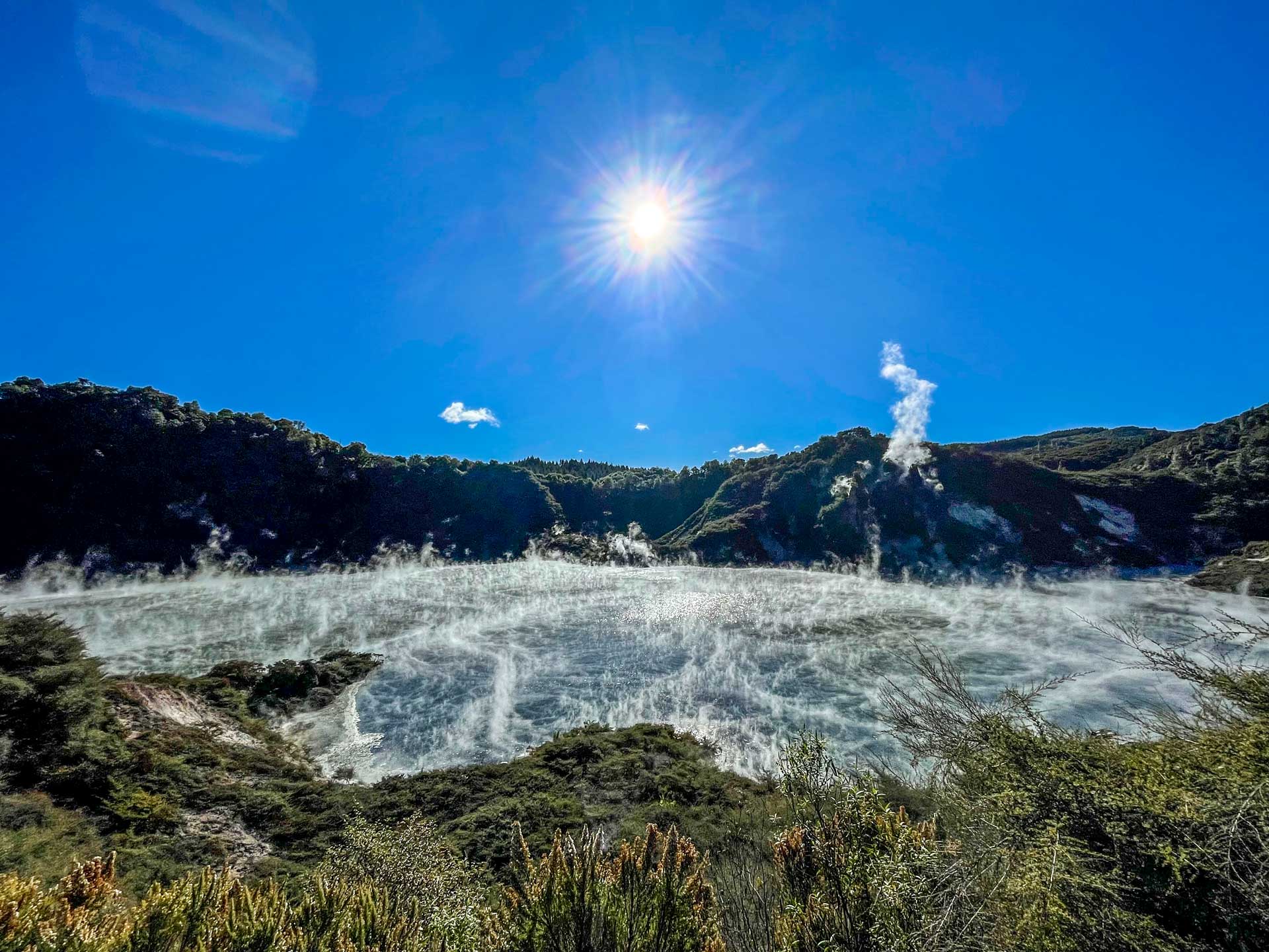 https://www.placemania.sk/wp-content/uploads/2022/08/frying_pan_lake.jpg