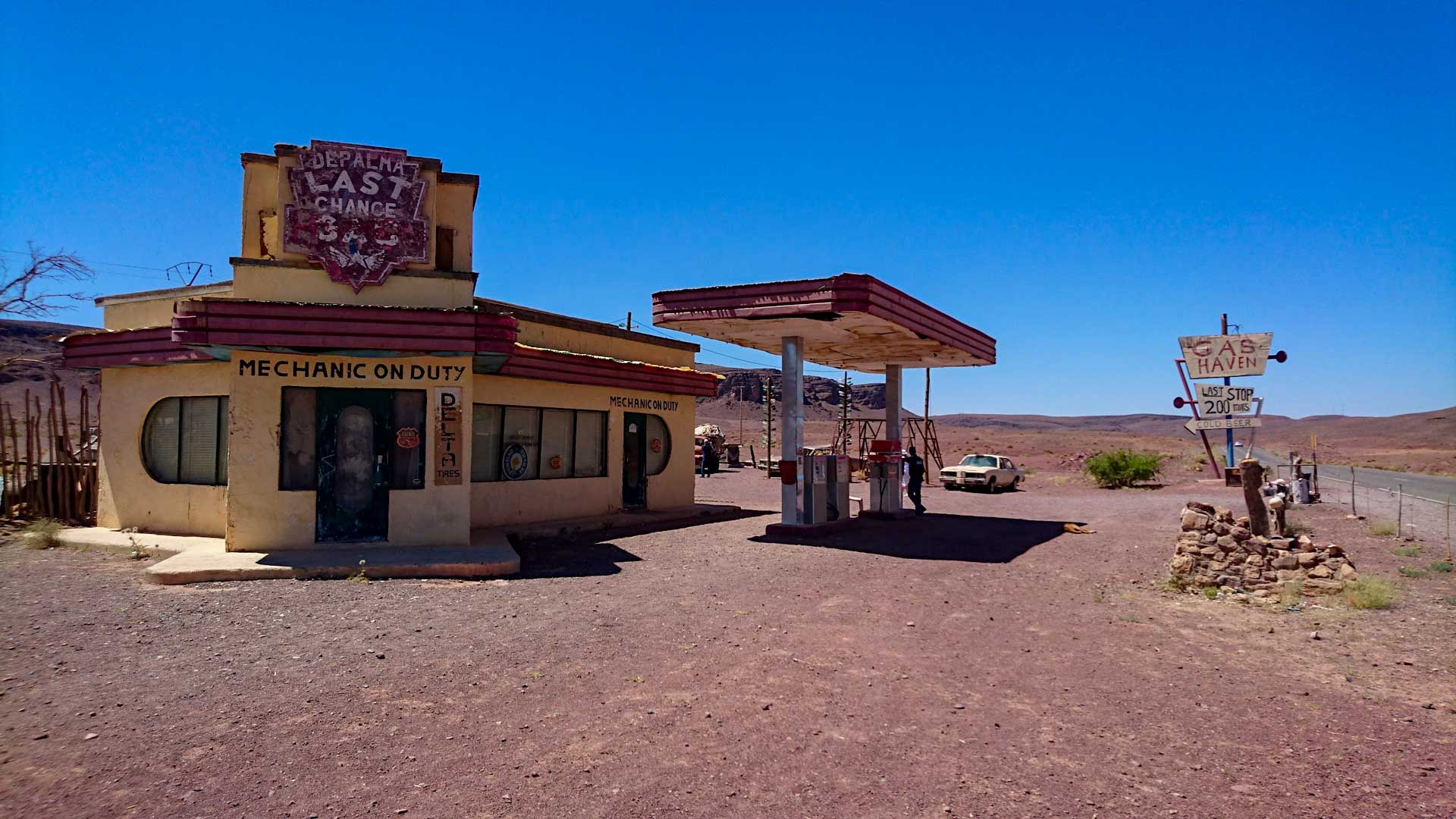 https://www.placemania.sk/wp-content/uploads/2022/08/gas_station_hills_have_eyes.jpg
