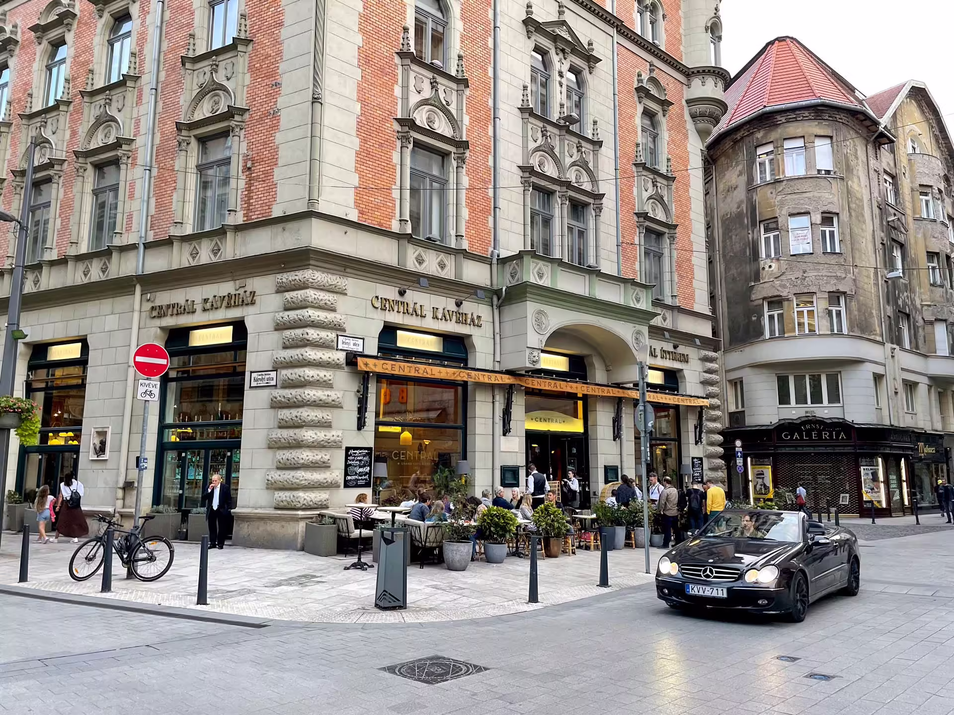 Centrál Káveéház, Budapest