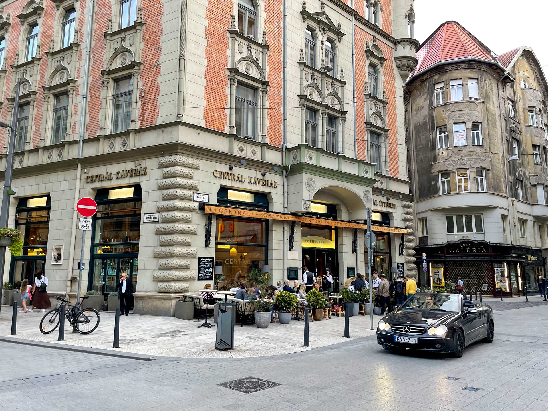 Centrál Káveéház, Budapest