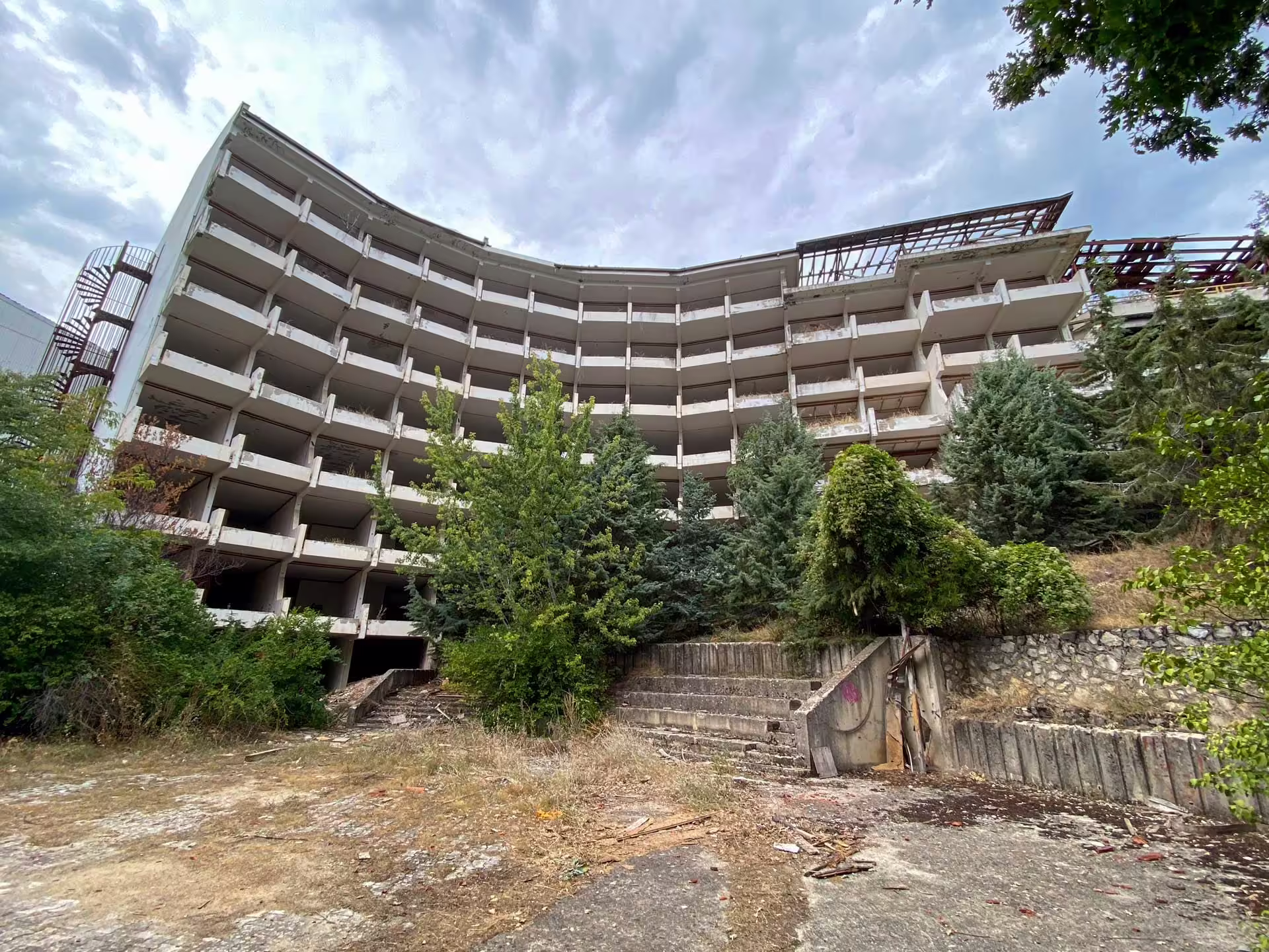 Opustený hotel Európa