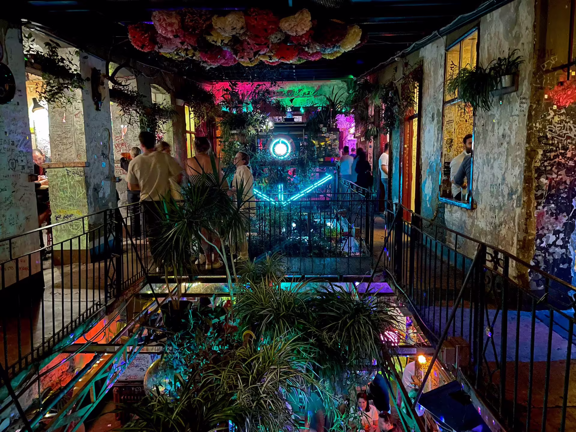 Ruin bar, Budapešť