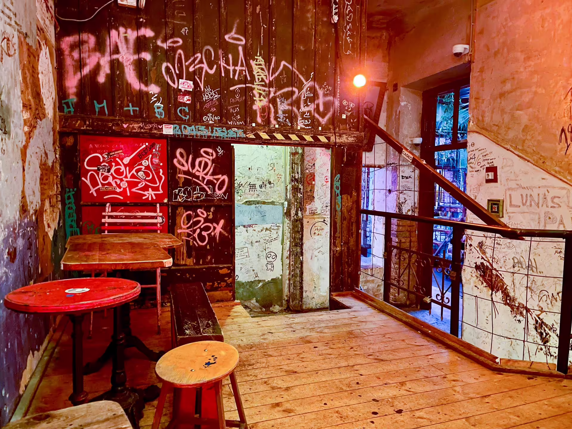 Ruin bar, Budapešť
