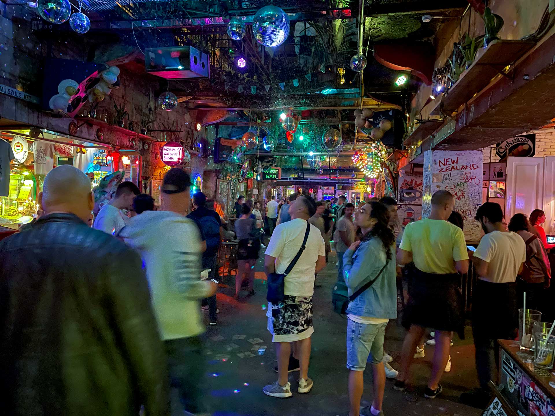 Ruin bar, Budapešť